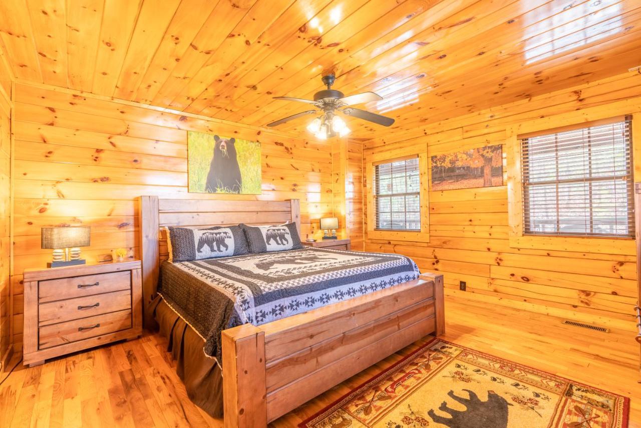 Comfort Cabin Bearway To Heaven W Private Hot Tub Pigeon Forge Zewnętrze zdjęcie