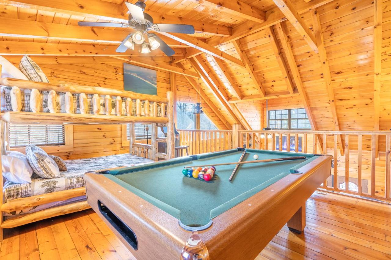 Comfort Cabin Bearway To Heaven W Private Hot Tub Pigeon Forge Zewnętrze zdjęcie